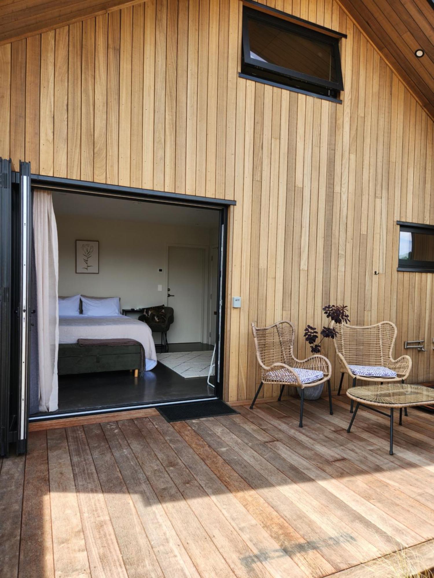 Escape To Riverslea Wanaka Exterior photo