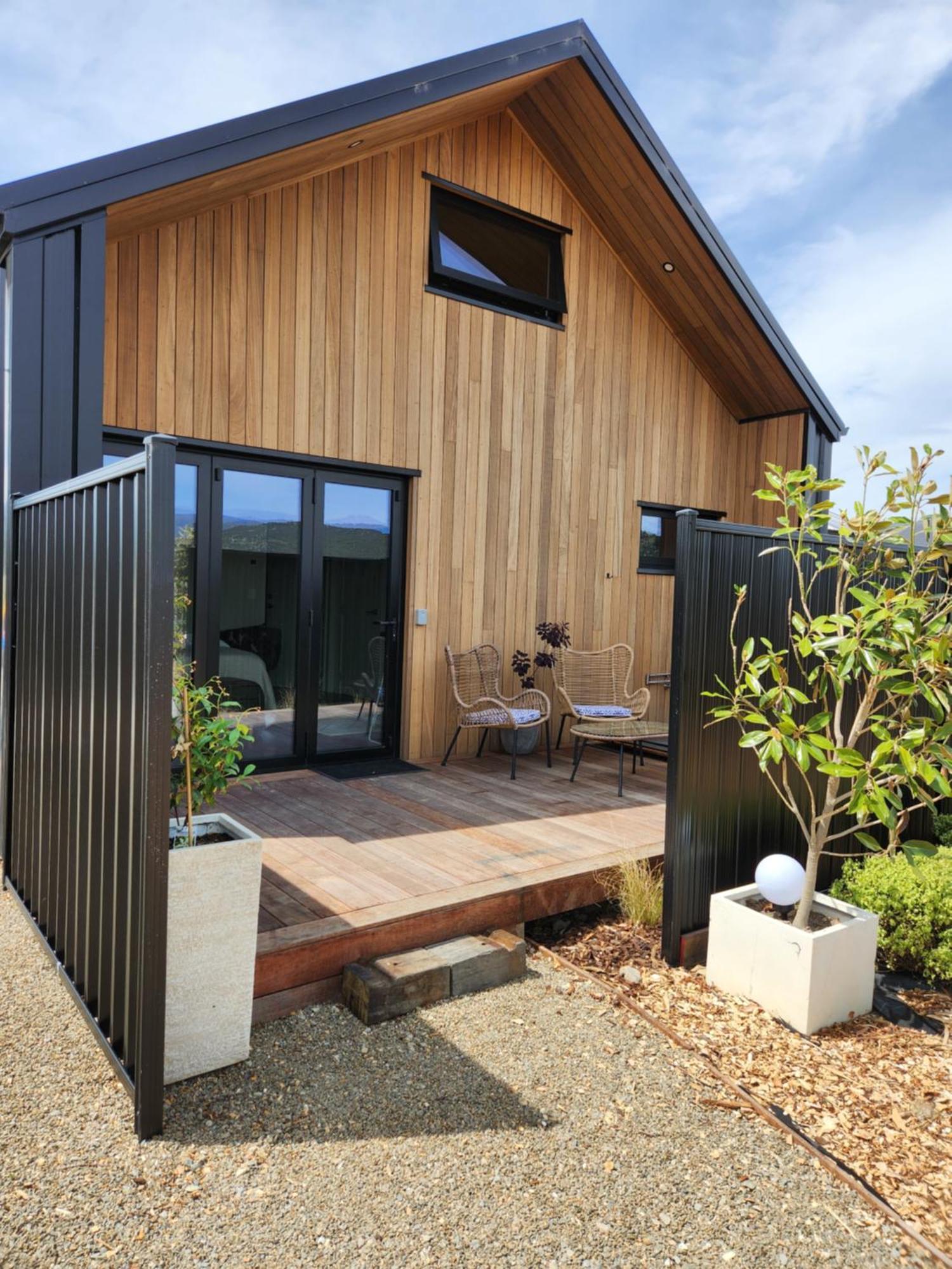 Escape To Riverslea Wanaka Exterior photo