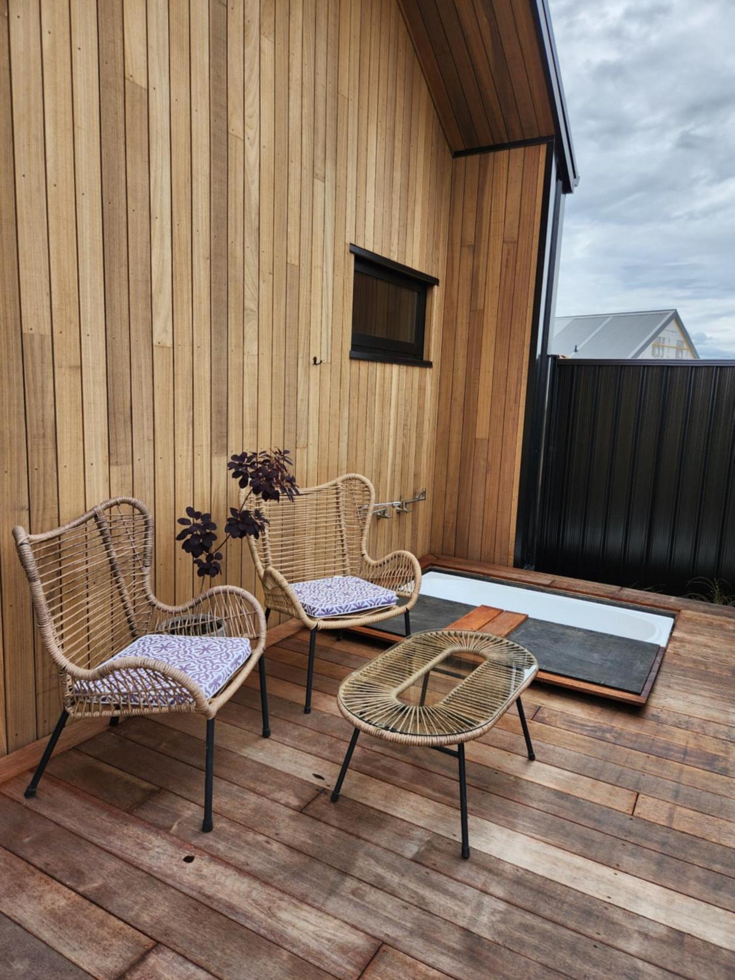Escape To Riverslea Wanaka Exterior photo